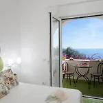 Otel Open Gate 3*