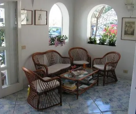 Open Gate Otel 3*