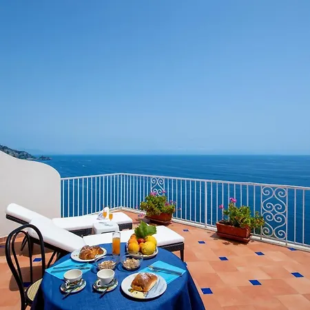 Open Gate Hotel 3*