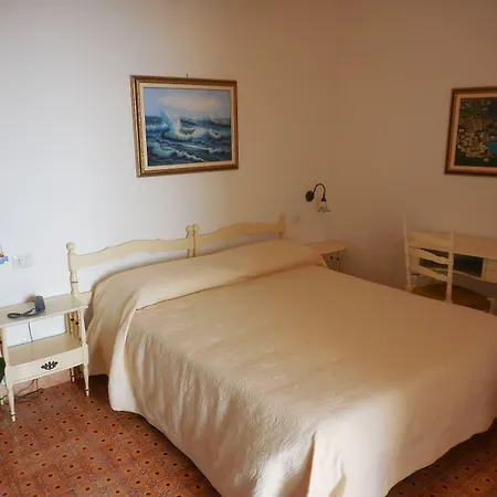 Open Gate Hotel Praiano