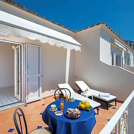 Open Gate 3* Praiano