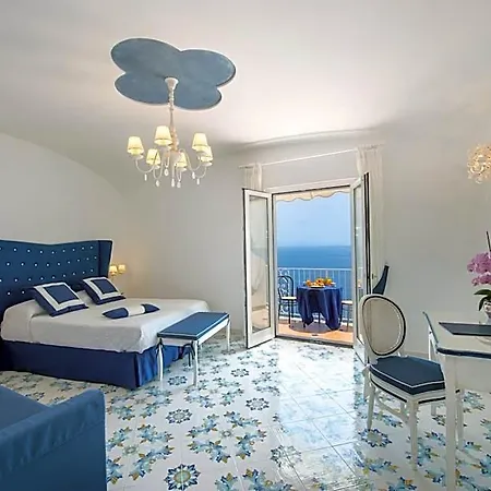 Open Gate Hotel