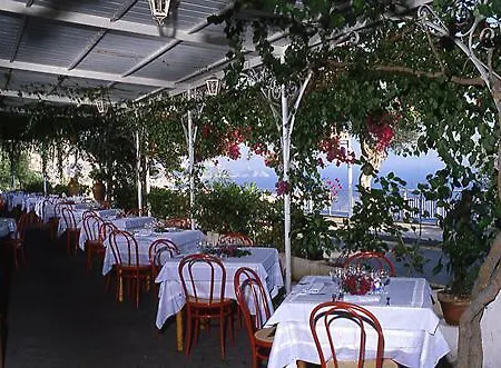 Hotel Open Gate Praiano