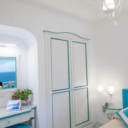 Hotel Open Gate Praiano