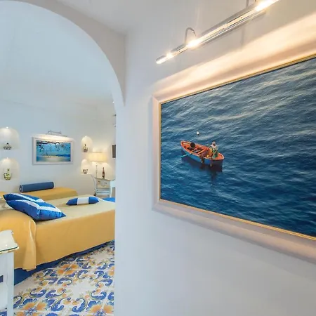 Hotel Open Gate 3*