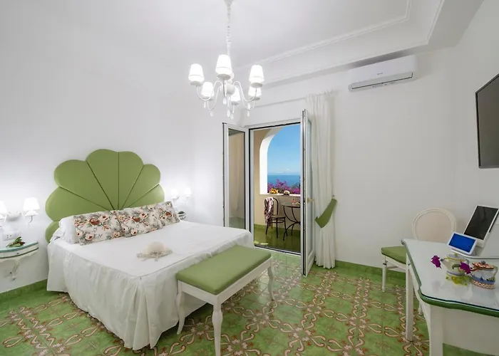 Open Gate 3* פראינו