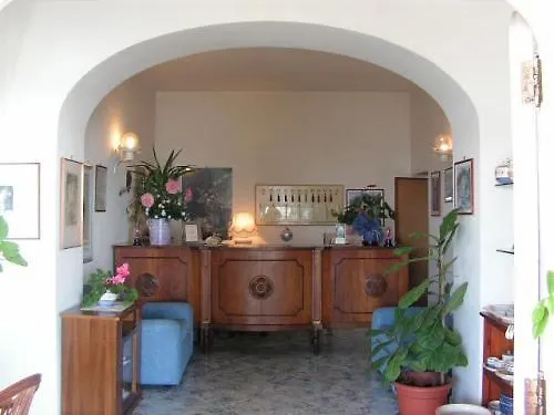 Hotel Open Gate Praiano