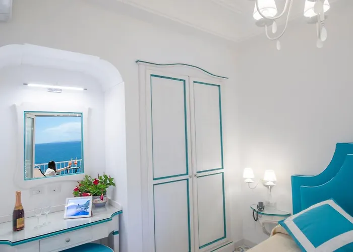 Hotel Open Gate Praiano